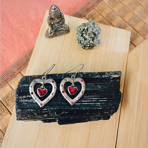 Chicos Red & Black Multi Strand Silver Heart Pendant Necklaces + Dangle Earrings - Picture 7 of 14